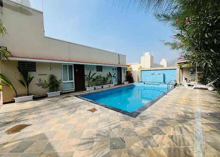 7 Hill Villa - 2 Bed Room Private Pool Udaipur